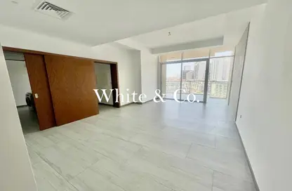 شقة - 2 غرف نوم - 3 حمامات للايجار في بناية هاميني - منطقة 15 - قرية جميرا الدائرية - دبي