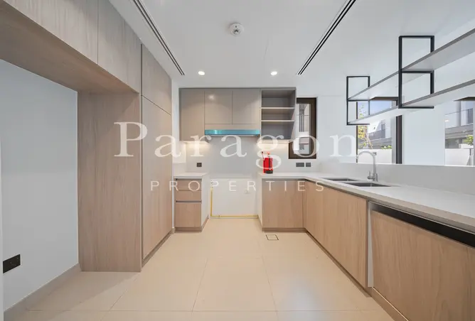 145958092 - Property Image 3