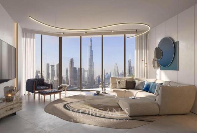 City View | Big Balcony | Spacious Living Room