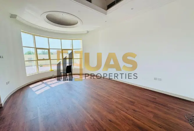136119816 - Property Image 3