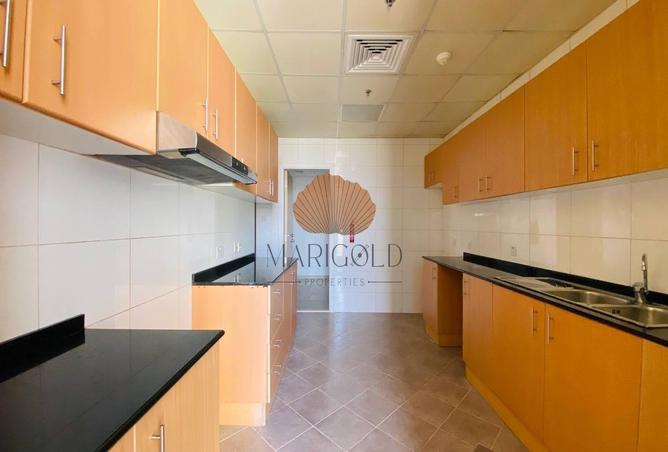 79828957 - Property Image 3