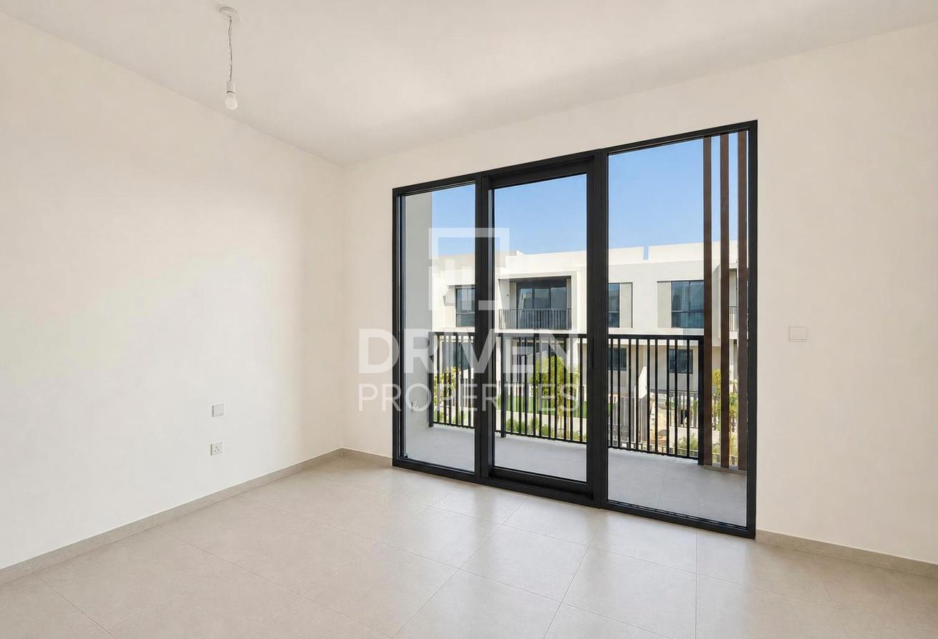 Big Layout | Maids | Landscaped | Closed Kitchen photo 12