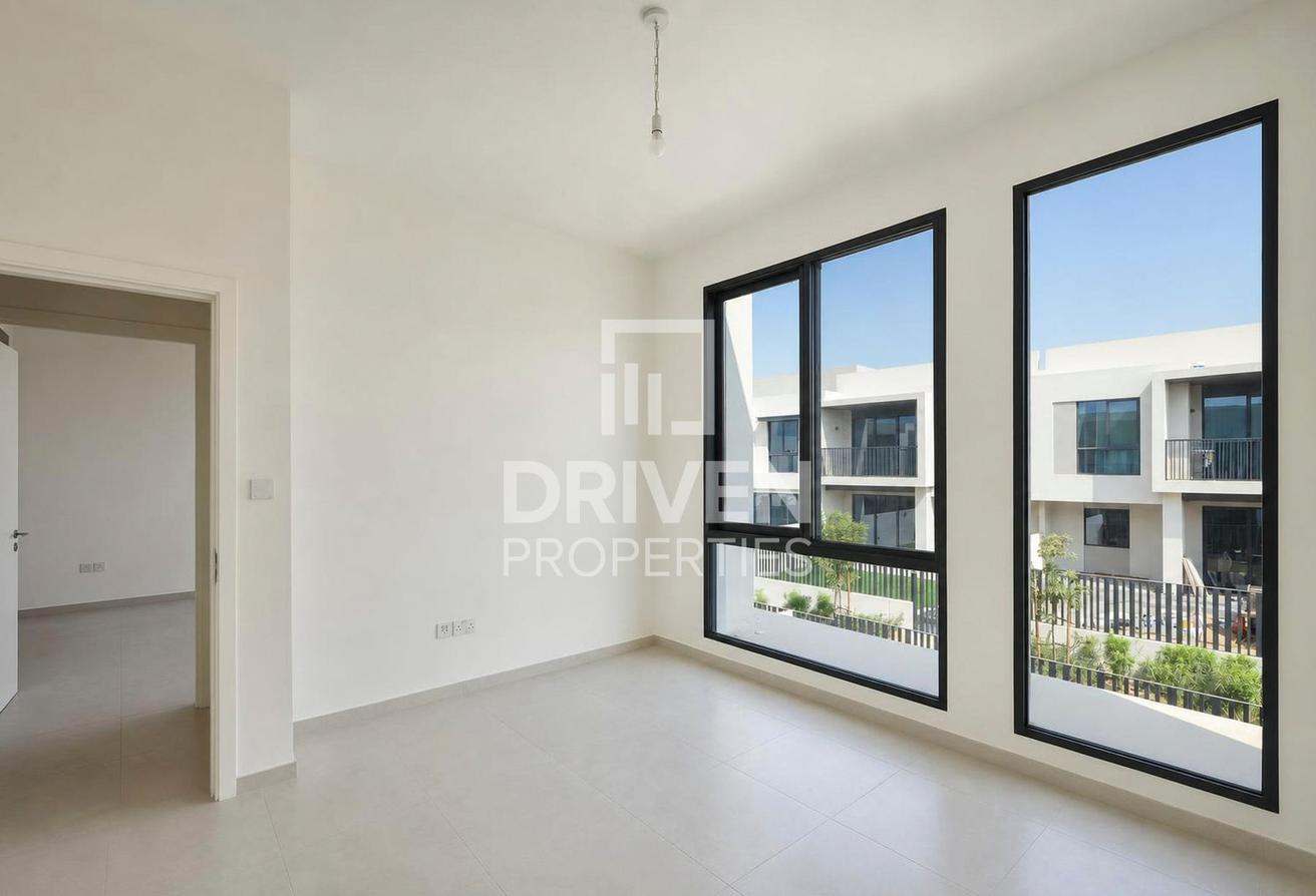 Big Layout | Maids | Landscaped | Closed Kitchen photo 8
