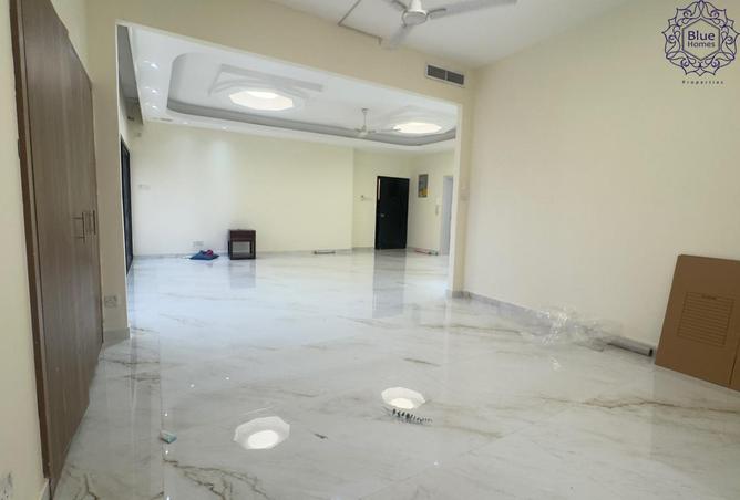 83241329 - Property Image 3