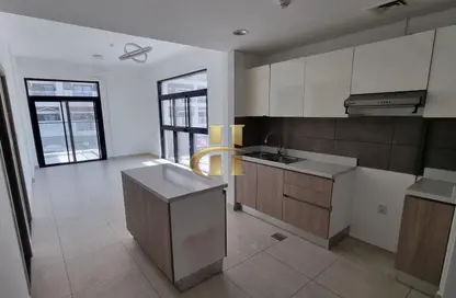 Apartment - 1 Bedroom - 2 Bathrooms for rent in La Perla Blanca - District 15 - Jumeirah Village Circle - Dubai