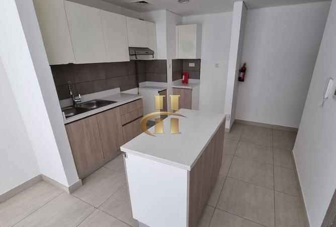 82350860 - Property Image 2