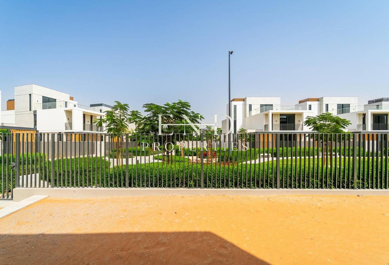 Biggest Plot | Multiple Options | View Today photo 22