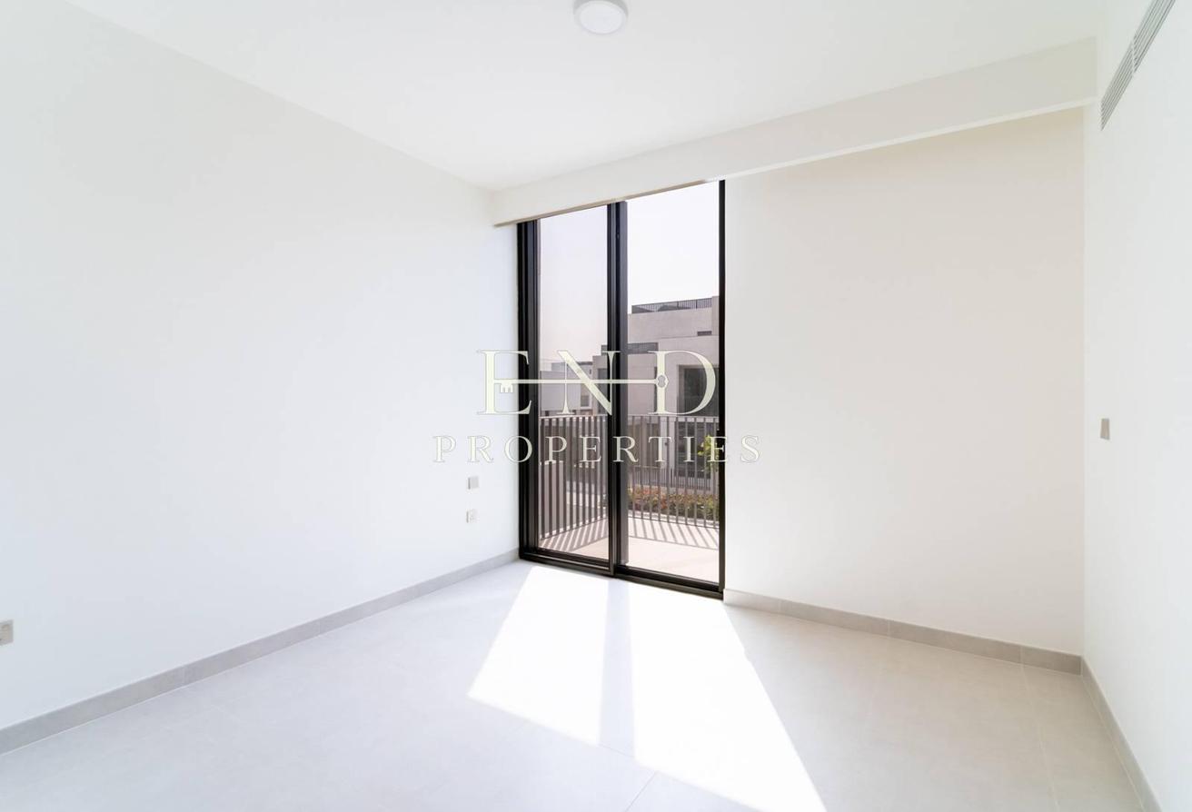 Biggest Plot | Multiple Options | View Today photo 19