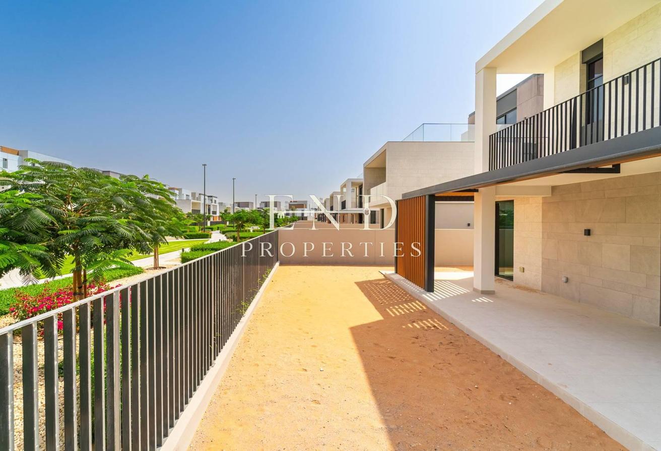 Biggest Plot | Multiple Options | View Today photo 21