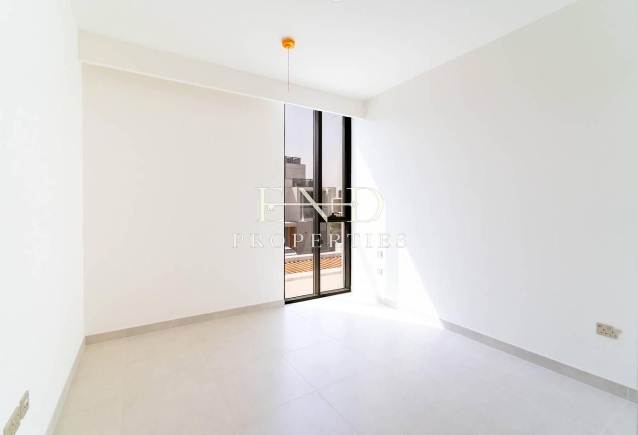Biggest Plot | Multiple Options | View Today photo 11