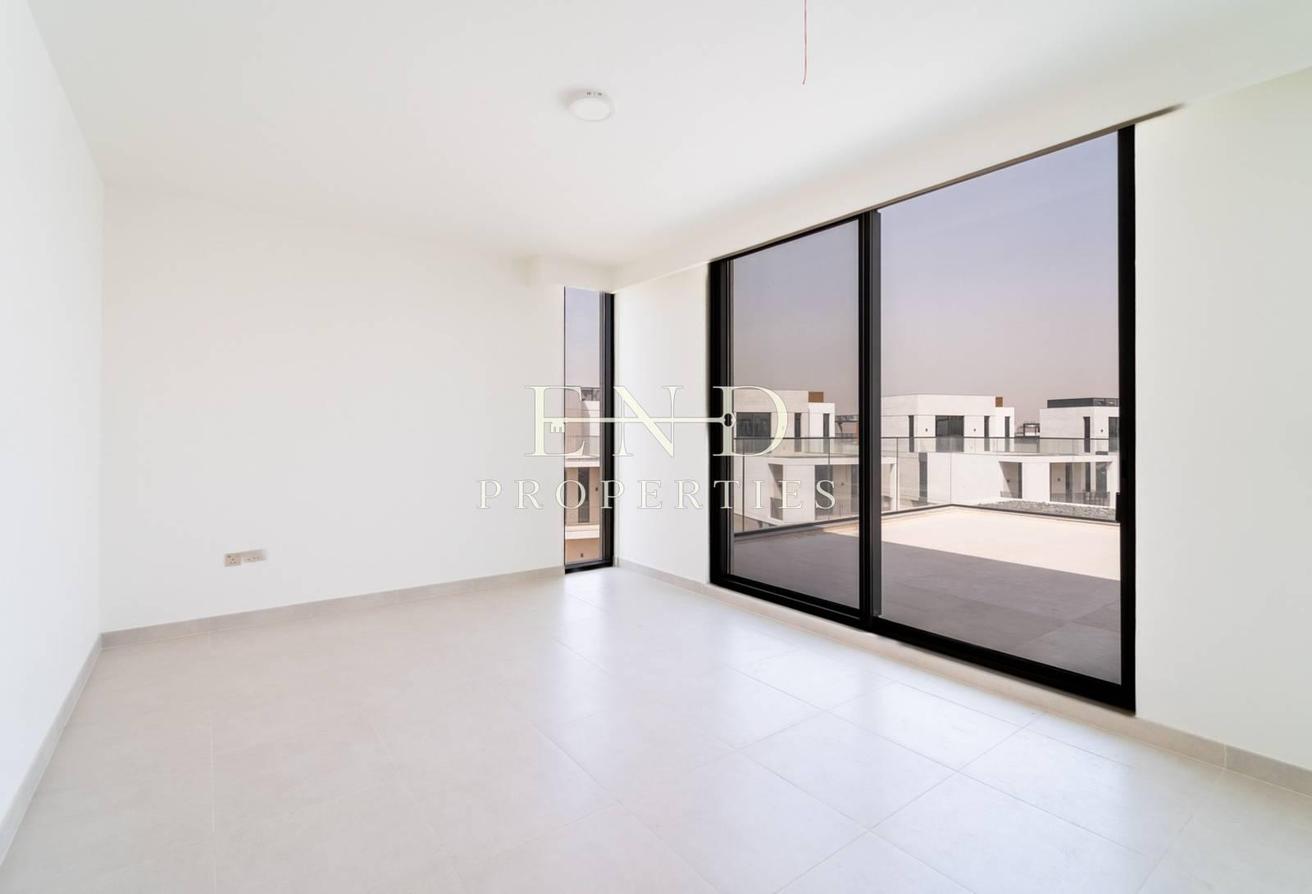 Biggest Plot | Multiple Options | View Today photo 12
