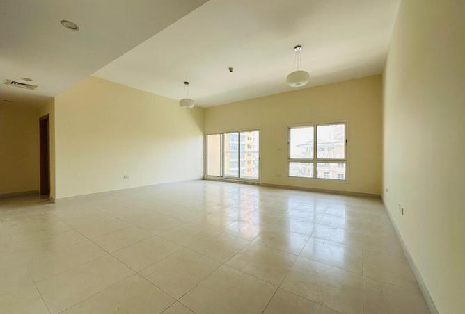 112745977 - Property Image 2