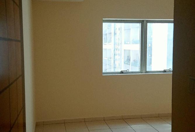 83233739 - Property Image 2