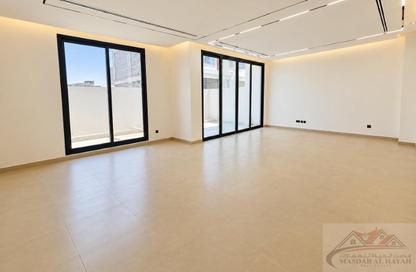Villa - 4 - 6 for rent in Hoshi 1 - Hoshi - Al Badie - Sharjah