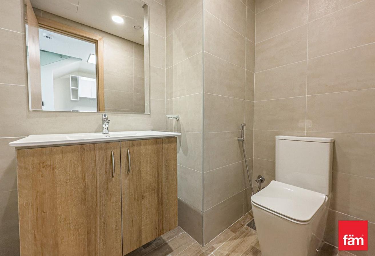Prime location | Ready to move | Park view photo 11