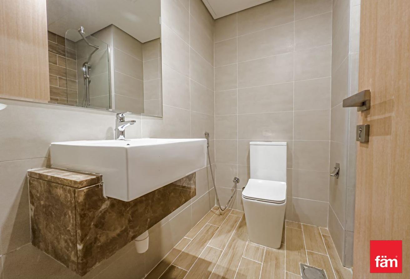 Prime location | Ready to move | Park view photo 10