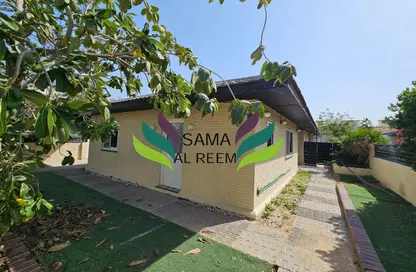 Villa - Studio - 3 Bathrooms for rent in Jumeirah 2 Villas - Jumeirah 2 - Jumeirah - Dubai