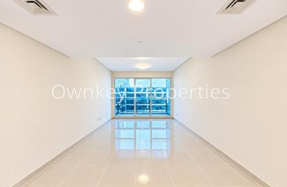 Apartment - 2 - 3 for rent in Golden Sands 14 - Al Mankhool - Bur Dubai - Dubai Apartment - 2 - 3 for rent in Golden Sands 14 - Al Mankhool - Bur Dubai - Dubai