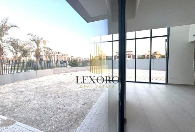 117270356 - Property Image 2
