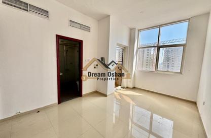 Apartment - 1 Bedroom - 2 Bathrooms for rent in Ali Building - Al Jaddaf - Dubai