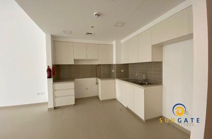 Apartment - 2 - 2 for sale in Hayat Boulevard 1A - Hayat Boulevard 1 - Hayat Boulevard - Town Square - Dubai
