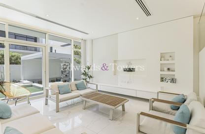 Villa - 5 Bedrooms - 6 Bathrooms for sale in Silver Springs 1 - Silver Springs - Damac Hills - Dubai Villa - 5 Bedrooms - 6 Bathrooms for sale in Silver Springs 1 - Silver Springs - Damac Hills - Dubai