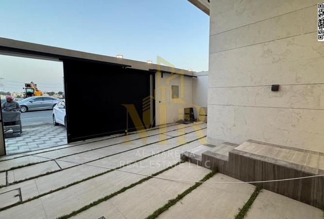 82351104 - Property Image 2