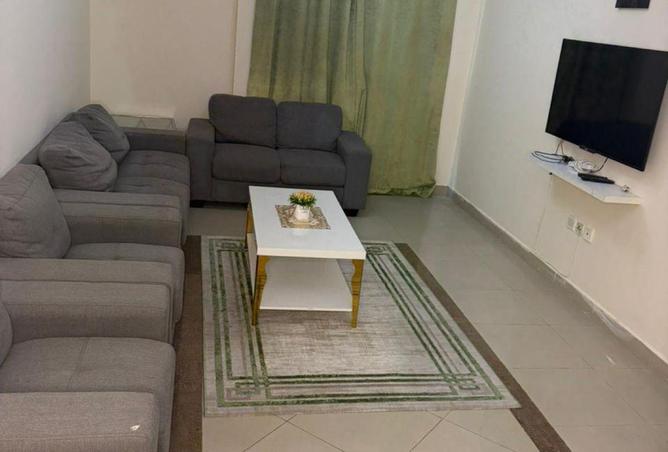 99554114 - Property Image 2