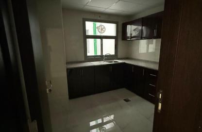 Apartment - 1 Bedroom - 2 Bathrooms for rent in Ajman Corniche Road - Ajman