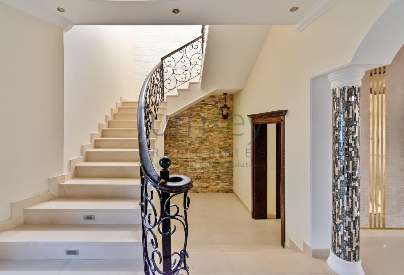 Elegant 5-Bedroom Customized | Prime Plot photo 19