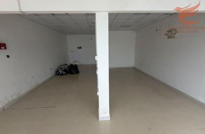 Shop - Studio - 1 Bathroom for rent in Dafan Al Nakheel - Ras Al Khaimah