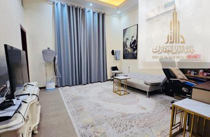 Villa - 5 Bedrooms - 5 Bathrooms for sale in Al Mowaihat 2 - Al Mowaihat - Ajman