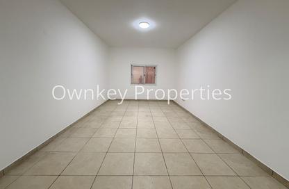 Apartment - 1 Bedroom - 2 Bathrooms for rent in Hessa Home Building - Oud Metha - Bur Dubai - Dubai