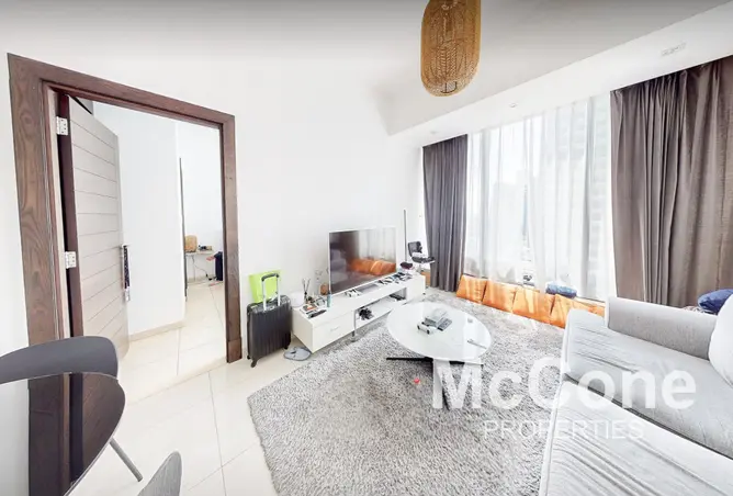 160980196 - Property Image 2