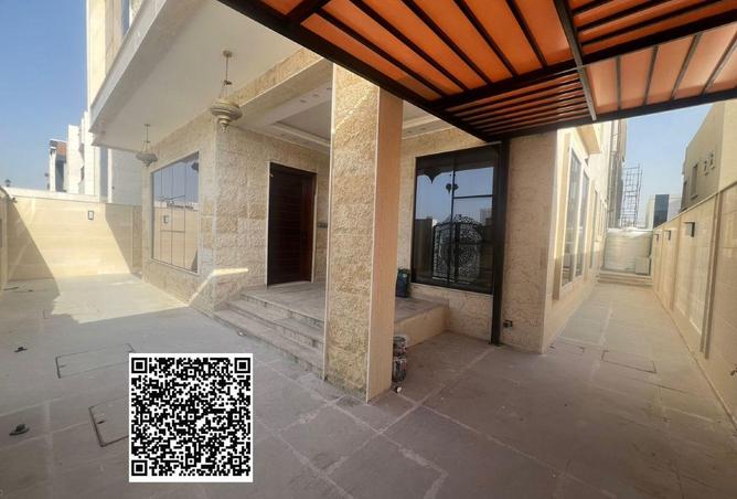 87034803 - Property Image 2