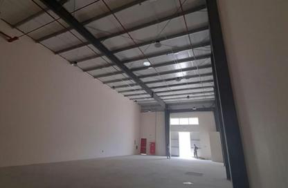 Warehouse - Studio - 1 for rent in Al Jlail - Al Sajaa - Sharjah