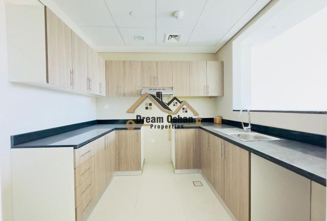 98710905 - Property Main Image