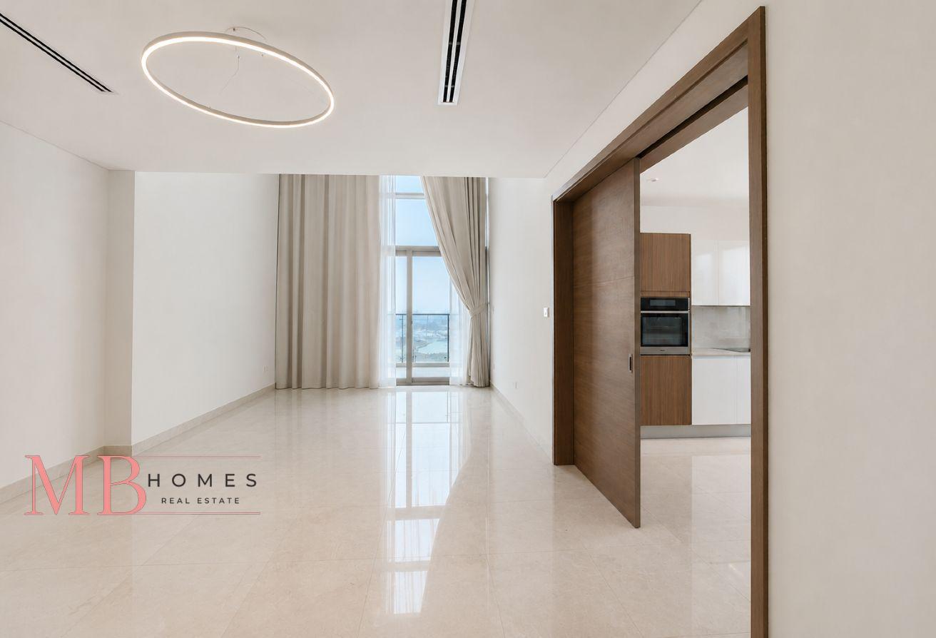 PREMIUM WATERFRONT LIVING | PRIME LOCATION photo 3