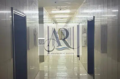 Labor Camp - Studio - 7+ Bathrooms for rent in Al Jlail - Al Sajaa - Sharjah
