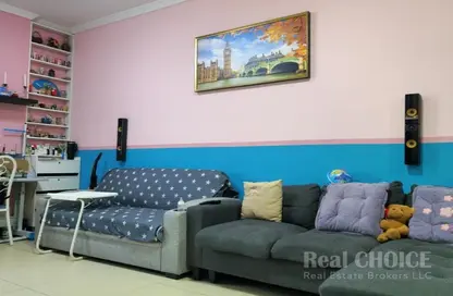 Apartment - 1 Bedroom - 2 Bathrooms for rent in Durar A - Dubai Land Residence Complex - Dubai Land - Dubai Apartment - 1 Bedroom - 2 Bathrooms for rent in Durar A - Dubai Land Residence Complex - Dubai Land - Dubai