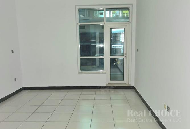 101713423 - Property Image 3