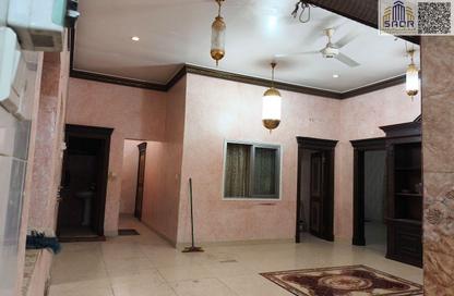Villa - 3 Bedrooms - 2 Bathrooms for rent in Al Rashidiya - Ajman Downtown - Ajman