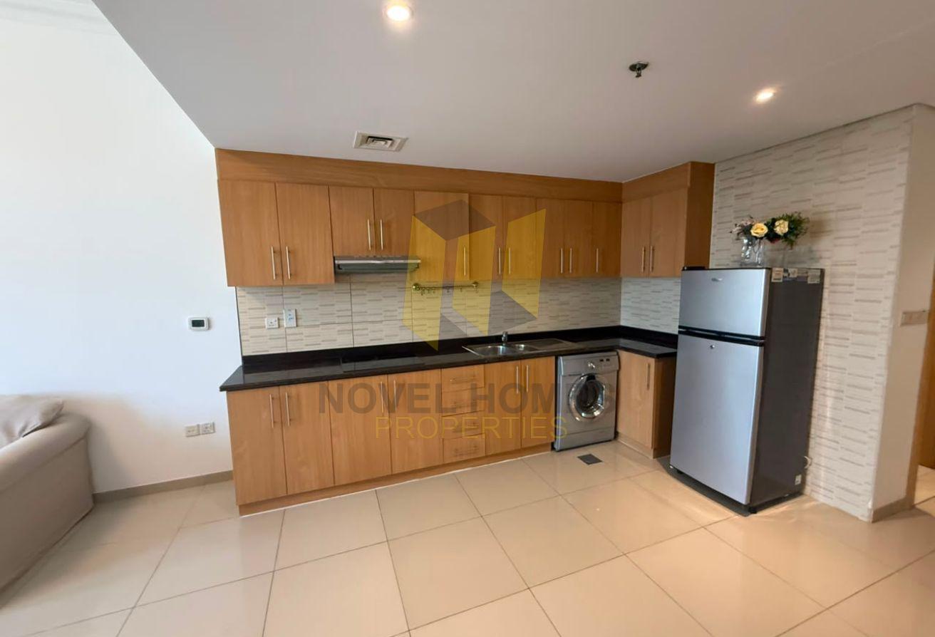 Spacious 1BR+2 Balconies | Open Plan Kitchen photo 4