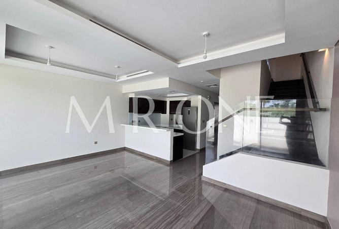 82805440 - Property Image 2