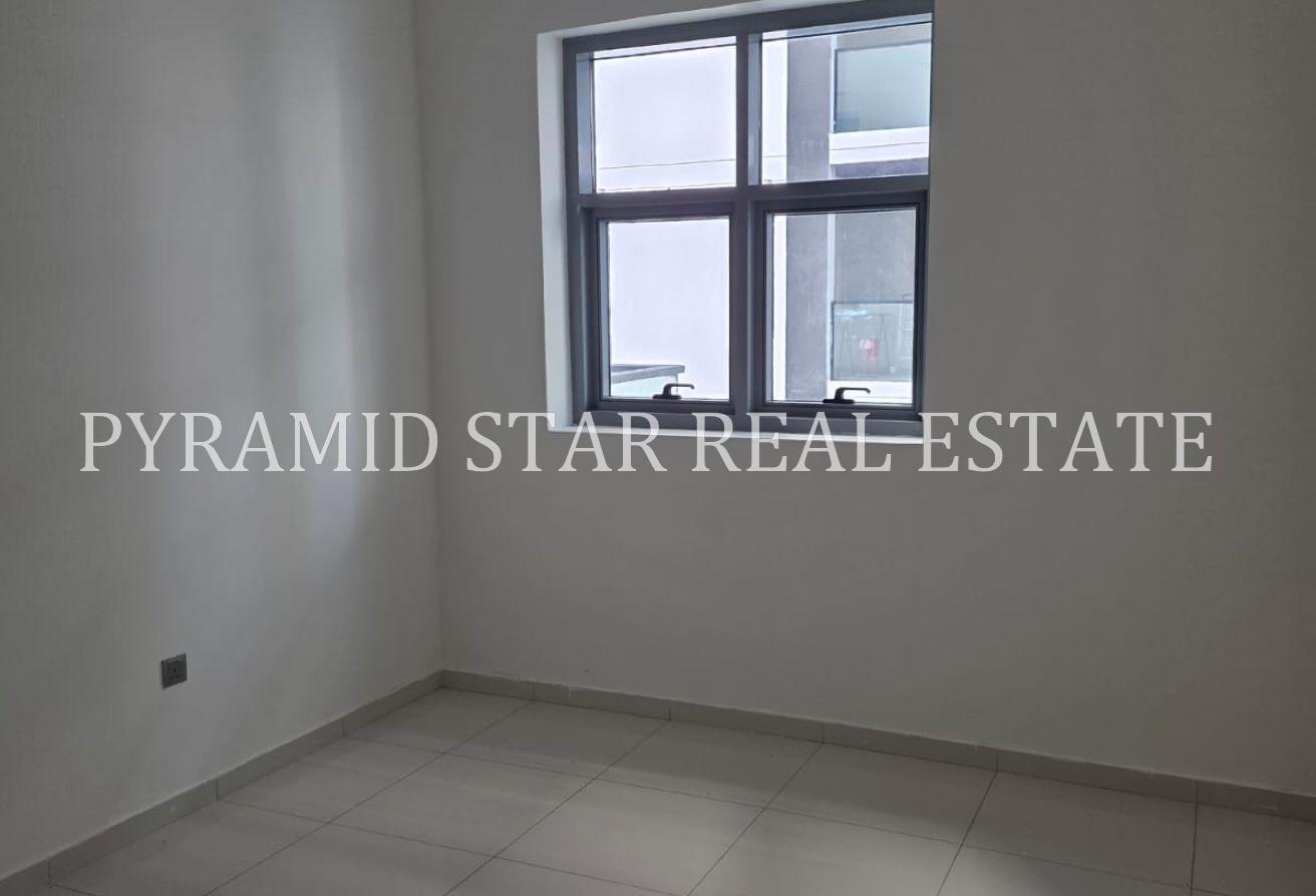 1BR | WELL MAINTAINED UNIT | SPACIOUS | BRIGHT photo 3