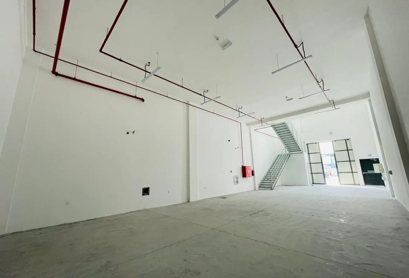 160543425 - Property Main Image