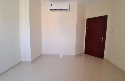 Apartment - 1 Bedroom - 1 Bathroom for rent in Fire Station Road - Muwaileh - Sharjah