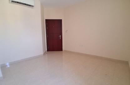 Apartment - 1 - 1 for rent in Fire Station Road - Muwaileh - Sharjah Apartment - 1 - 1 for rent in Fire Station Road - Muwaileh - Sharjah