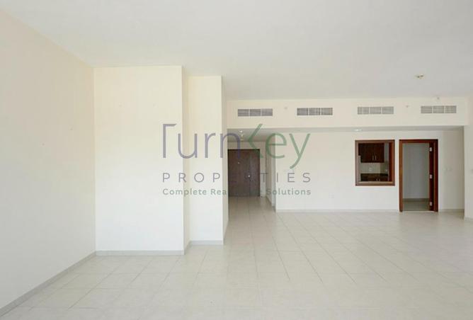 111432631 - Property Image 2