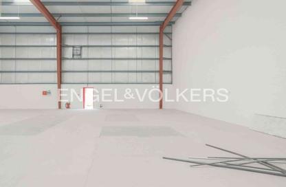 Warehouse - Studio for rent in Building 12 - Dubai Investment Park 2 (DIP 2) - Dubai Investment Park (DIP) - Dubai